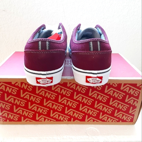 Vans - Picture 3 of 4